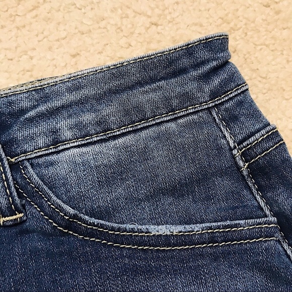 🆕🔥KANCAN(ESTILO) STYLE SUPER CUTE&STYLISH FACTORY DISTRESSED MINI SKIRT!!NWOT! - Picture 5 of 10